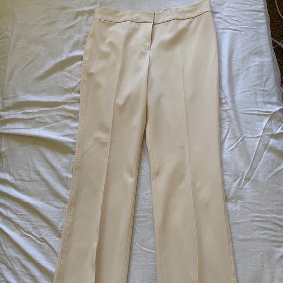 Elie Tahari Pants - Picture 1 of 2